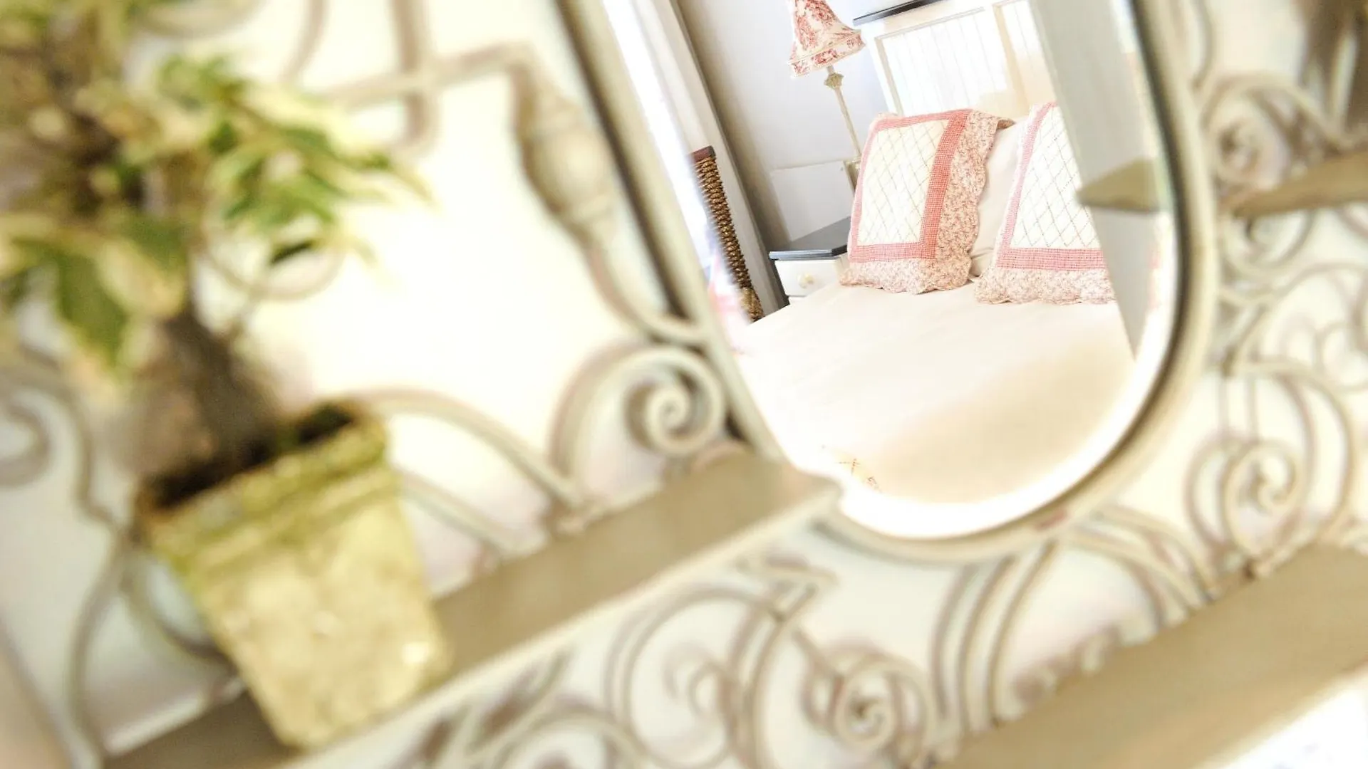 Beachwalk Bed And Breakfast - #Solar Energy #No Loadshedding Port Elizabeth Bed & Breakfast